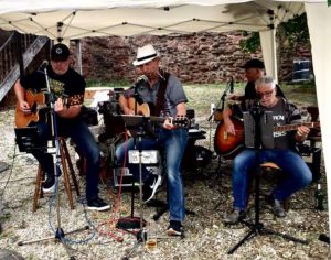 Sommermusik im Schlossgarten: Four Man Acoustical Jam